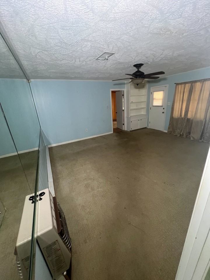 19 Rob Ln Jackson 39212 - Photo 3 of 14