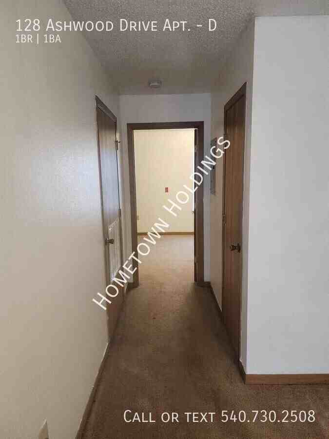 128 Ashwood Dr #D - Photo 6 of 9