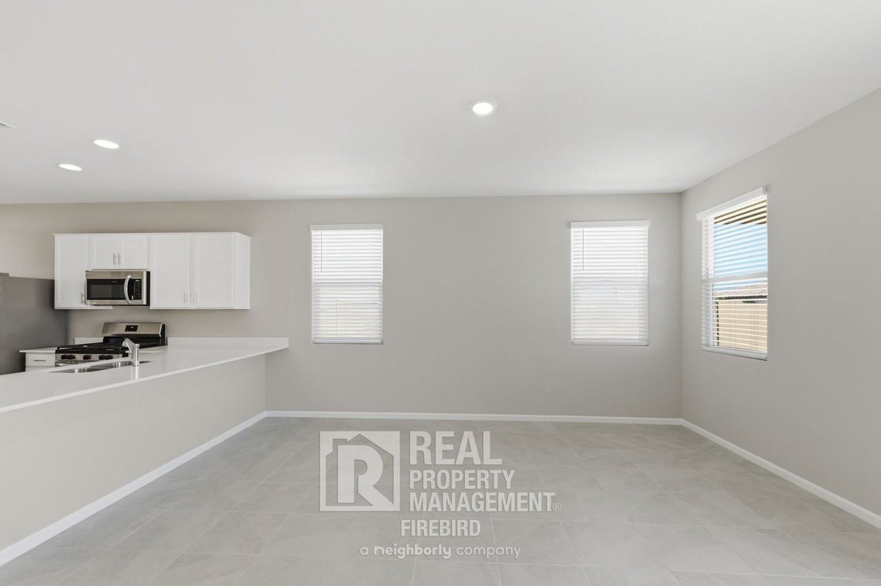 24937 N 167th Dr - Photo 5 of 50