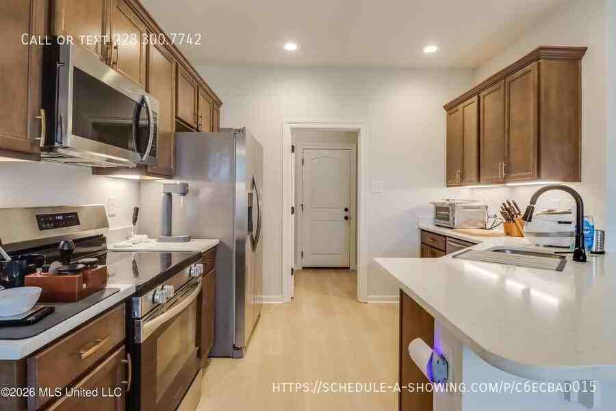 11415 Oak Alley Dr - Photo 4 of 11