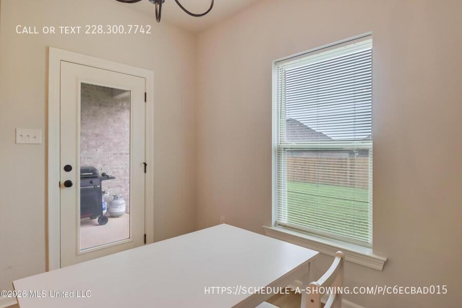 11415 Oak Alley Dr - Photo 5 of 11