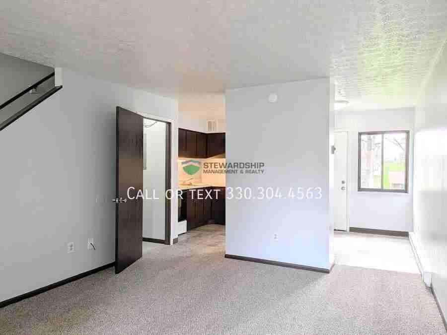 311 Engadine Ct Sw #D6 - Photo 5 of 26