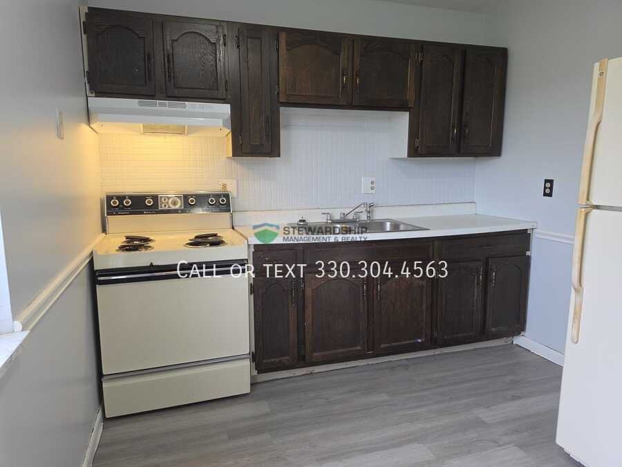 519 Taff Cir #A - Photo 2 of 21