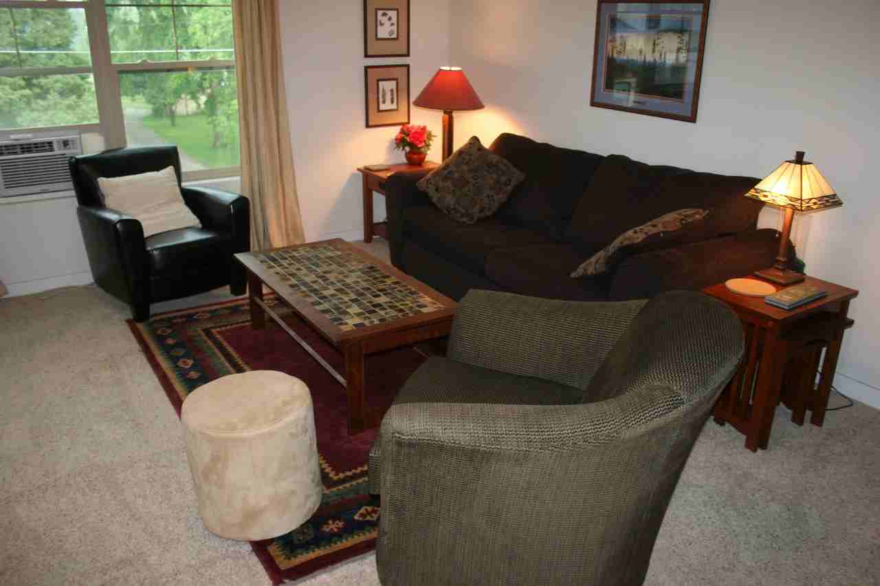 104 Colorado Ave #J - Photo 4 of 8