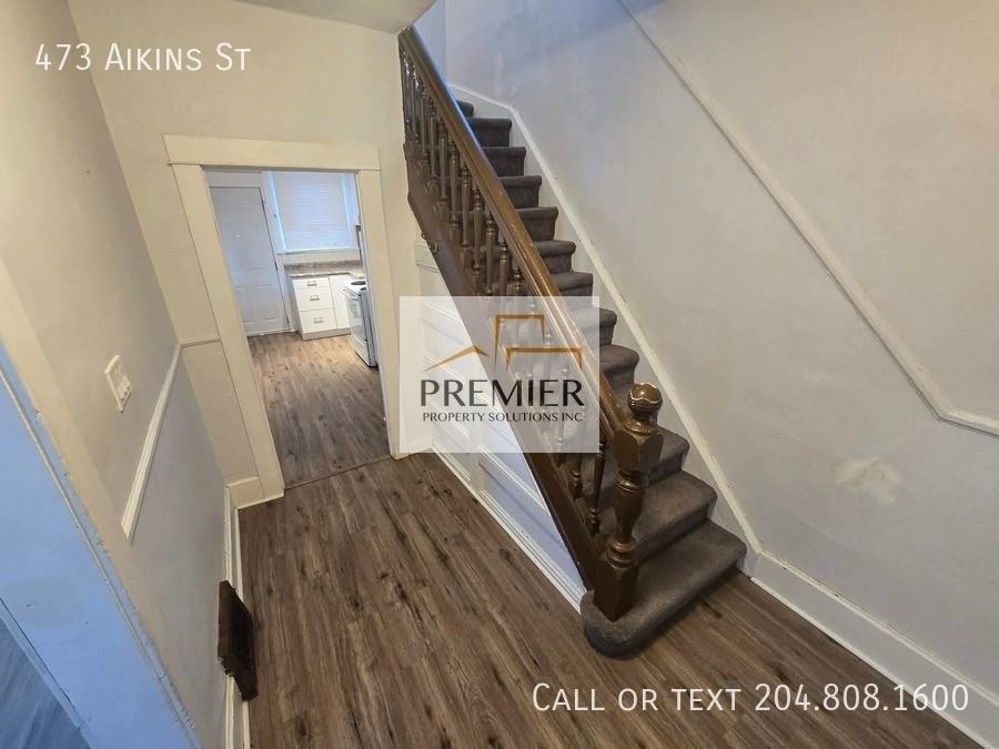 473 Aikins St - Photo 5 of 9