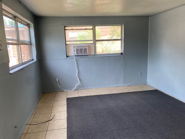 4701 High Ave - Photo 7 of 16