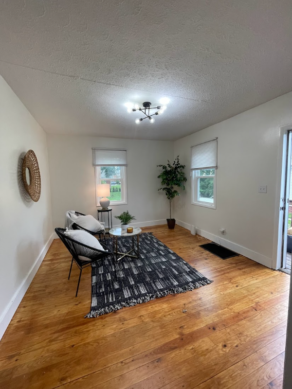 109 W Maple St #5 - Photo 6 of 26