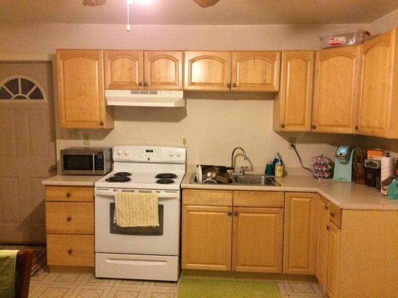 154 Pearl St #1 - Photo 4 of 18