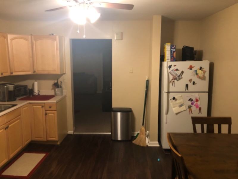 154 Pearl St #1 - Photo 5 of 18