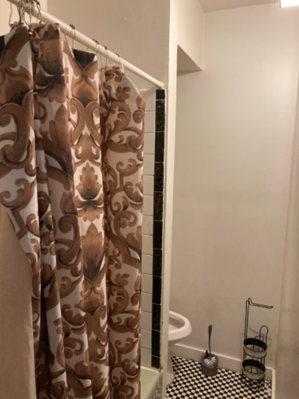 2922 Frankford Ave - Photo 2 of 10