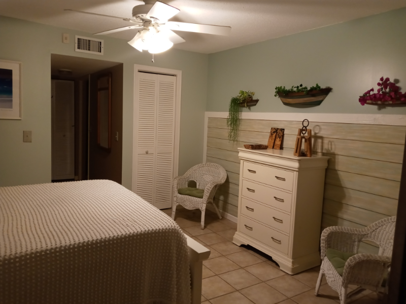 1516 S Lakeside Dr #203 - Photo 7 of 22
