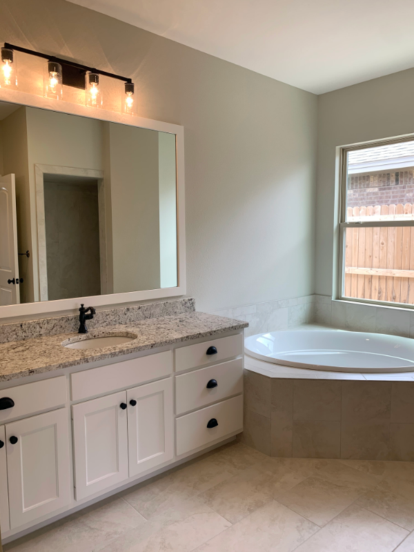 1314 Solomon Ln - Photo 2 of 13