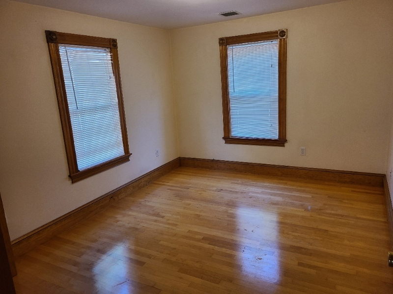 152 Gore St #3 - Photo 3 of 6