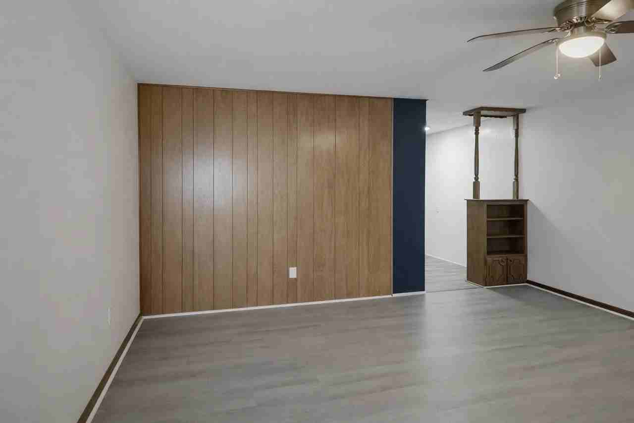 7112 Nw 45th St - Photo 4 of 15