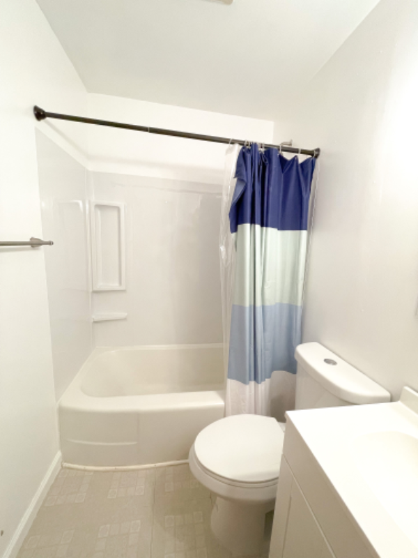 7112 Nw 45th St - Photo 5 of 12