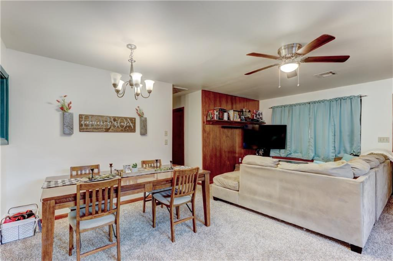 7112 Nw 45th St - Photo 6 of 12