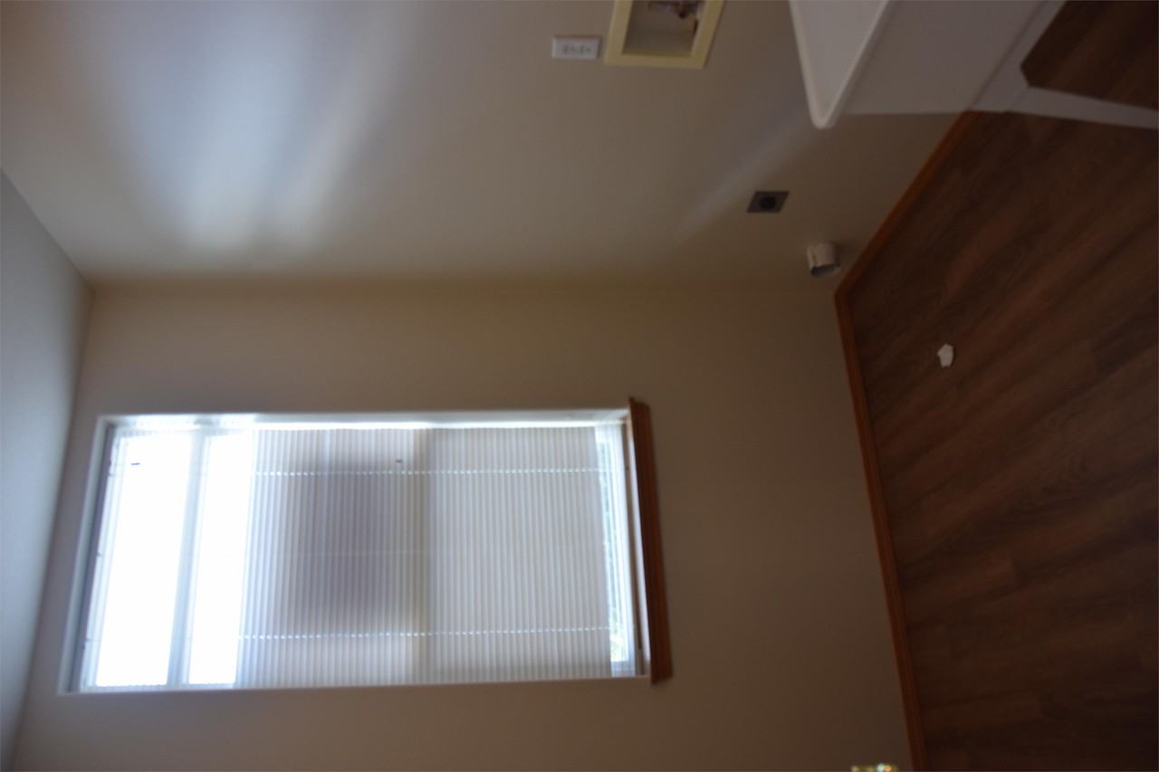 2103 Ne 81st Ave #1 - Photo 6 of 9