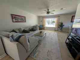 featured image of 1924 Hardt St