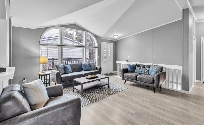 5045 W Custer Pl - Photo 4 of 11