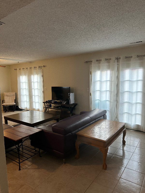 3621 Brush Creek Dr - Photo 5 of 10