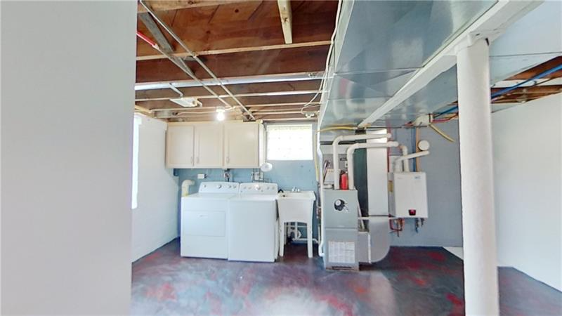 1001 Fairview Dr - Photo 5 of 5