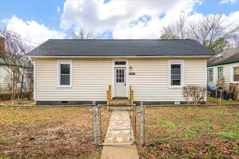 2726 Alexander Ave - Photo 2 of 39