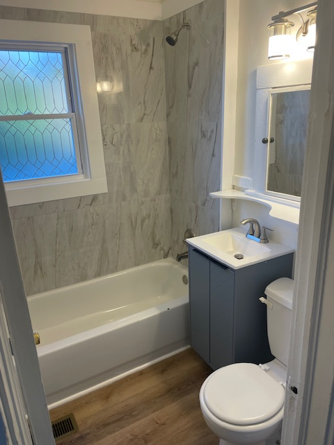 1 Fair St Sw #A - Photo 6 of 10