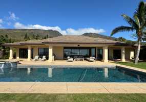 featured image of 204 Awaiku St