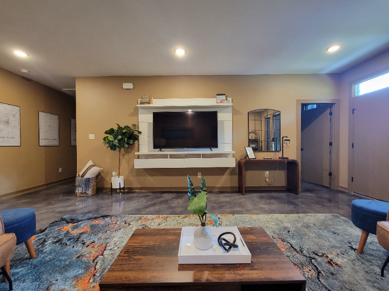 2318 Rock St - Photo 3 of 15