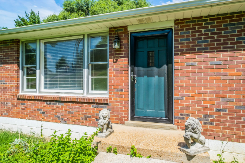 1312 Cheshire Dr - Photo 5 of 31