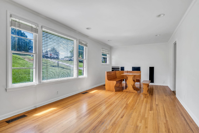 1312 Cheshire Dr - Photo 7 of 31