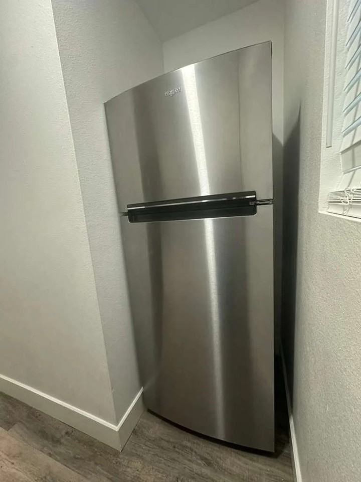 8025 3/4 Gardendale St - Photo 2 of 8