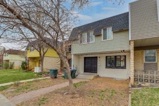 11646 Lincoln St - Photo 1 of 1