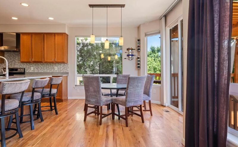 1395 E 100th Ln - Photo 5 of 8