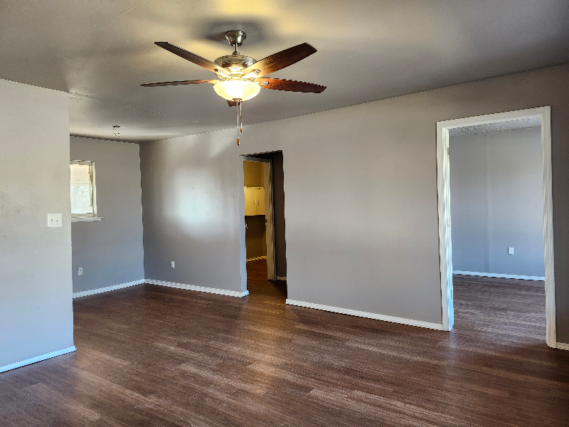 2705 N Nottingham Way - Photo 2 of 14