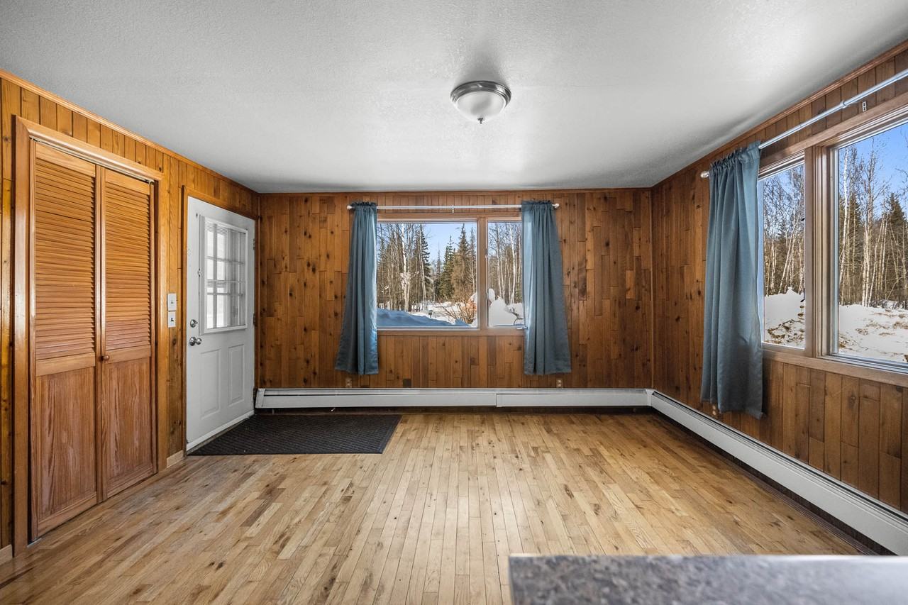 1118 Cheri Way #1 - Photo 3 of 26