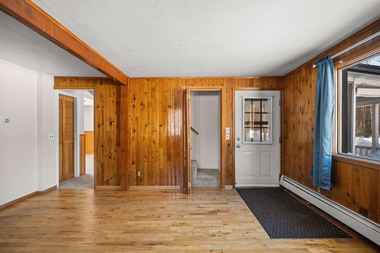 1118 Cheri Way #1 - Photo 4 of 26