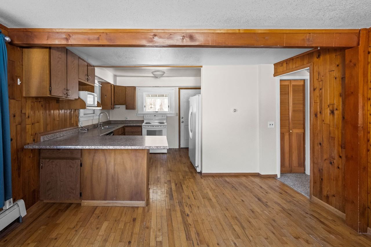 1118 Cheri Way #1 - Photo 5 of 26