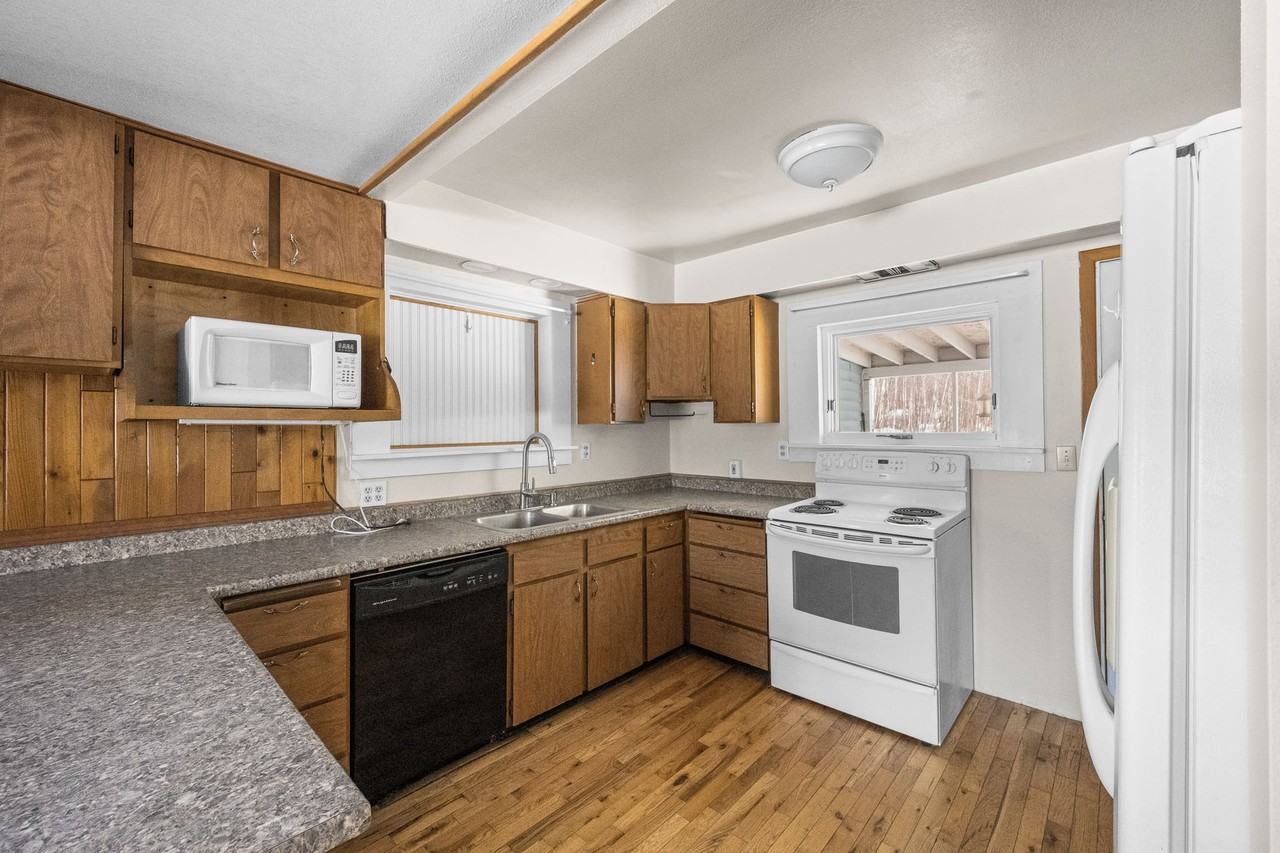 1118 Cheri Way #1 - Photo 6 of 26