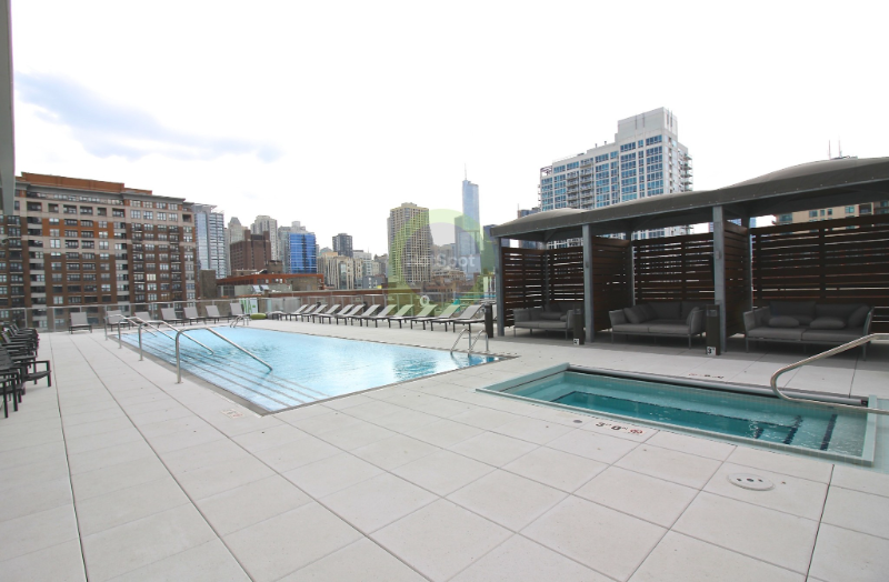 832 N Orleans St #805 - Photo 5 of 9