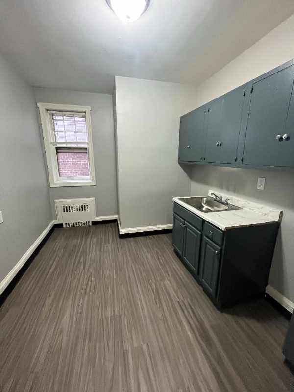 84 Forest St #C05 - Photo 4 of 5