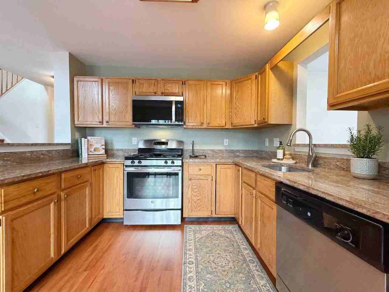 306 Pimlico Way - Photo 2 of 29