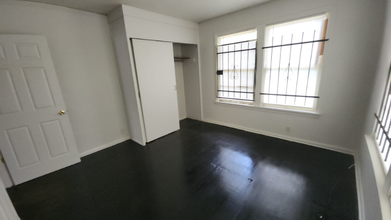 519 W 23rd St #519W23rdST - Photo 6 of 18