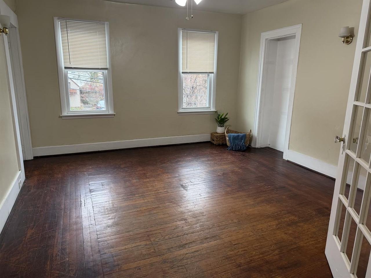 36 13th St #2 - Photo 3 of 5