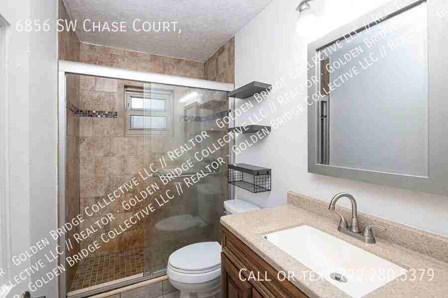 6856 Sw Chase Ct - Photo 7 of 10