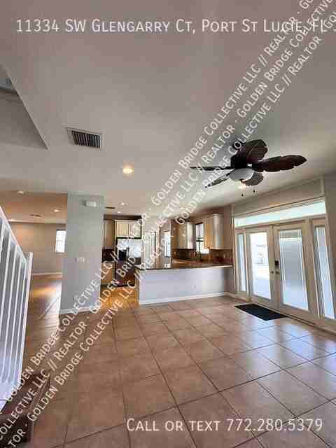 11334 SW Glengarry Ct, Port St Lucie, FL 34987 - Photo 4 of 9