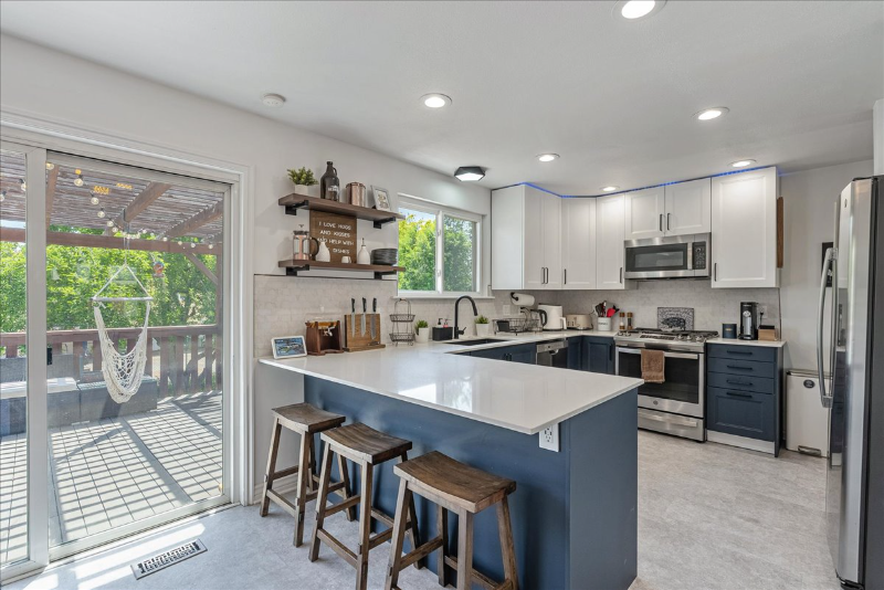 832 N Morton Dr - Photo 5 of 16