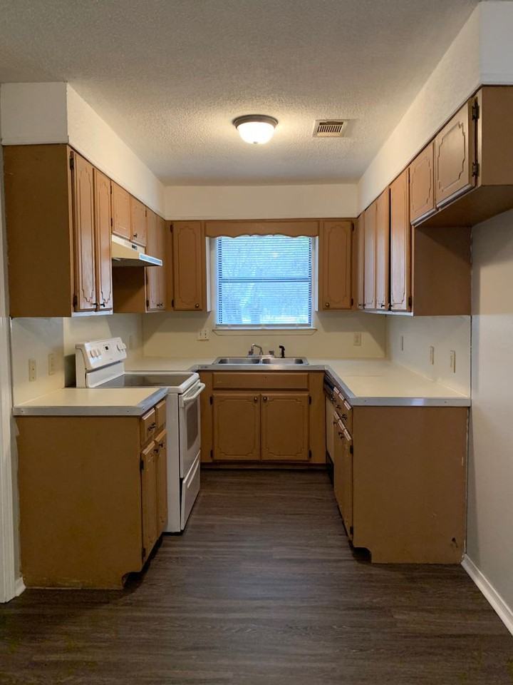 1307 N Arkansas Ave - Photo 5 of 16