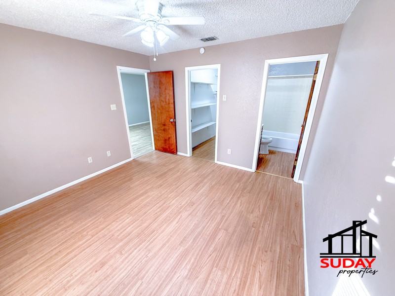 209 205, 207,Fletcher Dr #207A - Photo 5 of 10