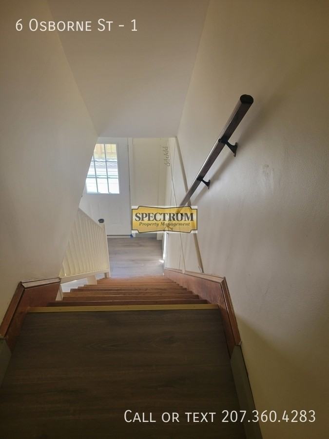 6 Osborne St #1 - Photo 5 of 8